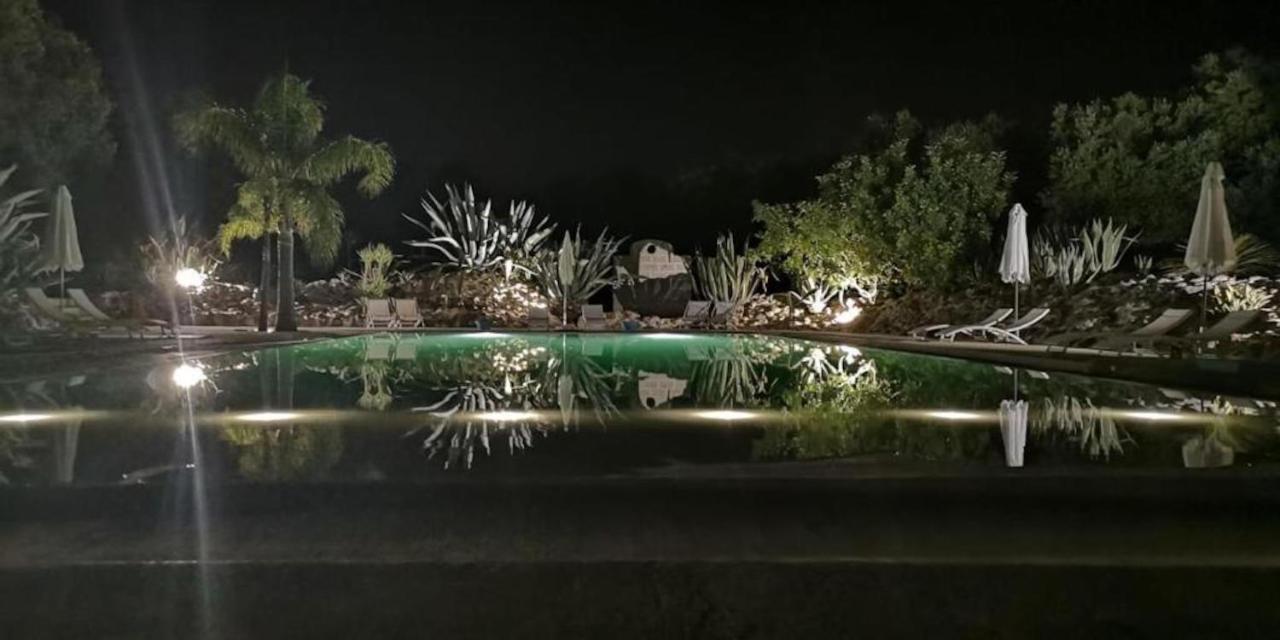 I Love Trullo - Country Boutique Apartments - Villa Laura Остуни Экстерьер фото